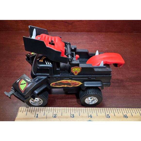 Vintage Panther Truck Friction Power Pow-R-Tron Truck Roboom Transformer W/Box - Picture 6 of 9